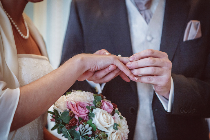 marriage celebrants hampshire