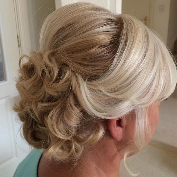 Gorgeous Wedding Hairstyles For The Older Women In Your Life 8911