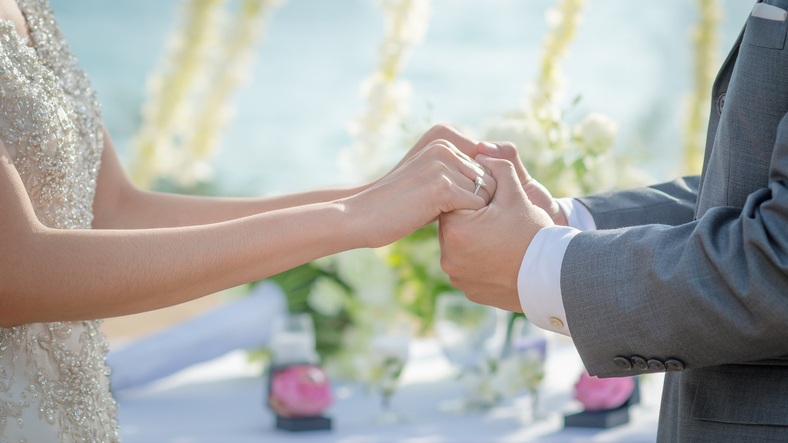 marriage celebrants eastbourne