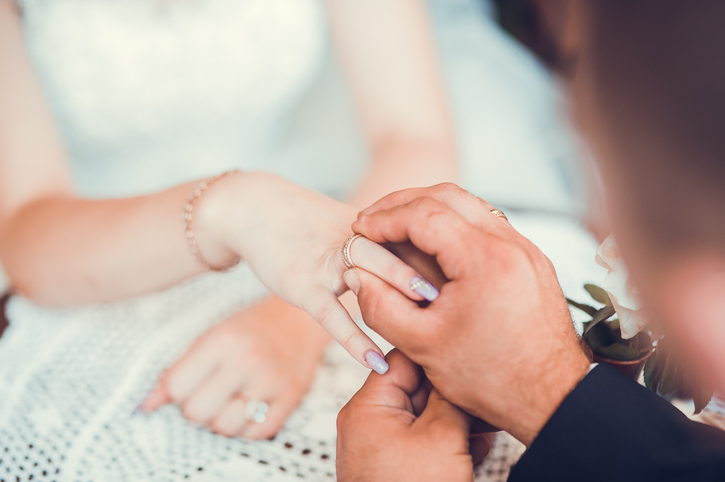 marriage celebrants crowborough