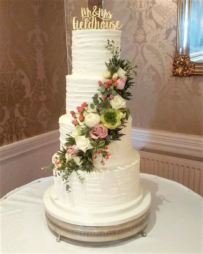 wedding cakes london