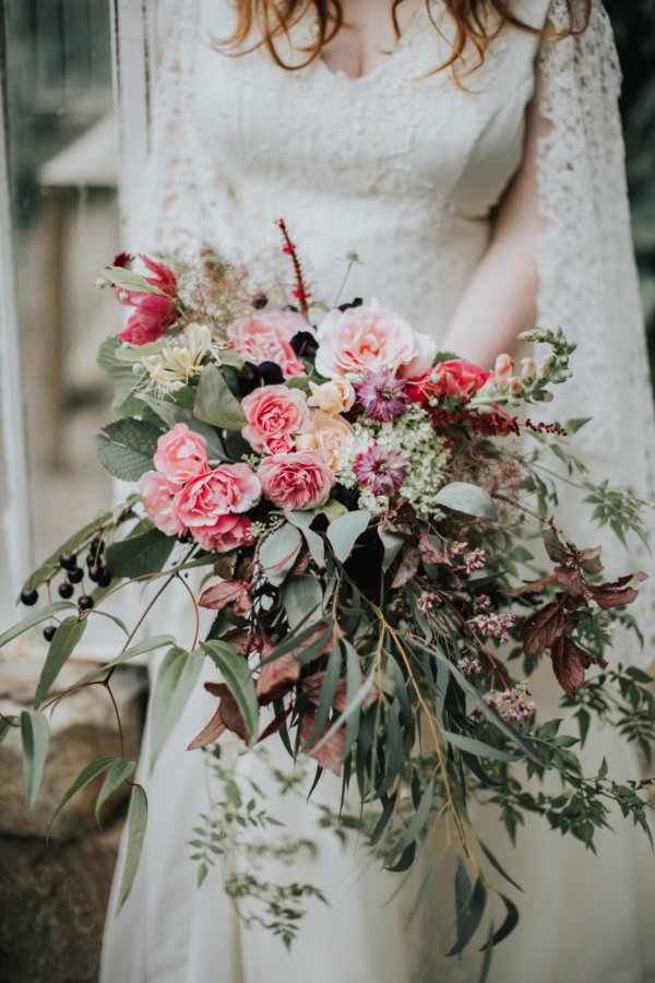 wedding flower trends 2019