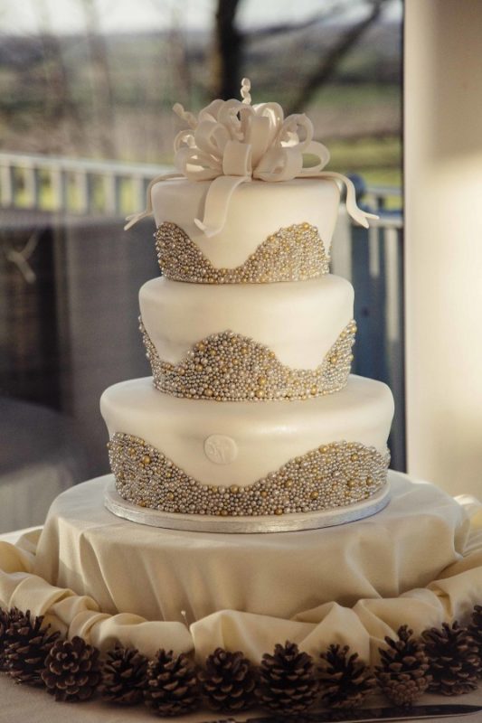 15 Alternative Wedding Cake Ideas ~ KISS THE BRIDE MAGAZINE