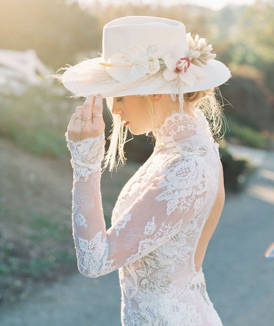 bridal hat on your wedding 