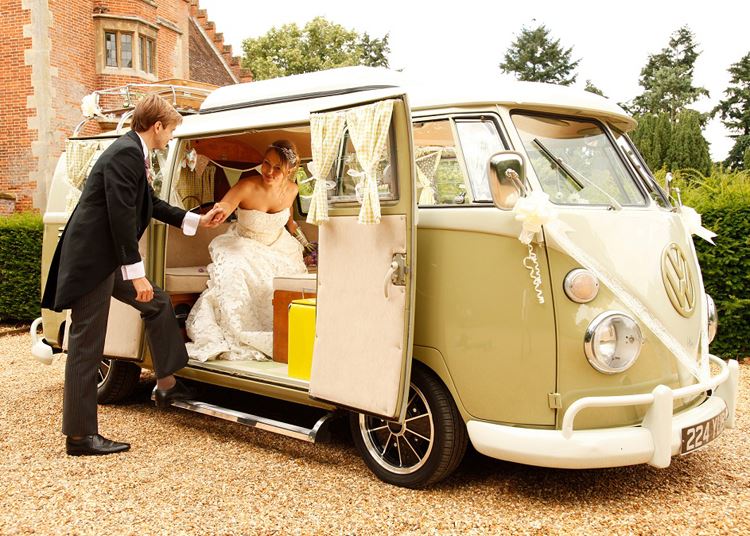 perfect car for your wedding theme