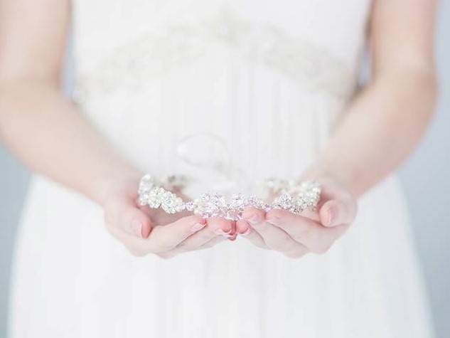 uk bridal accessories