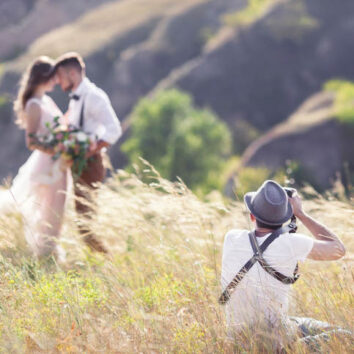 The difference between a good wedding photographer and a great wedding photographer