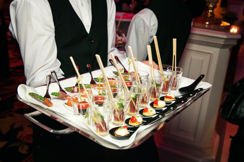 what-are-the-types-of-cocktail-food-for-weddings