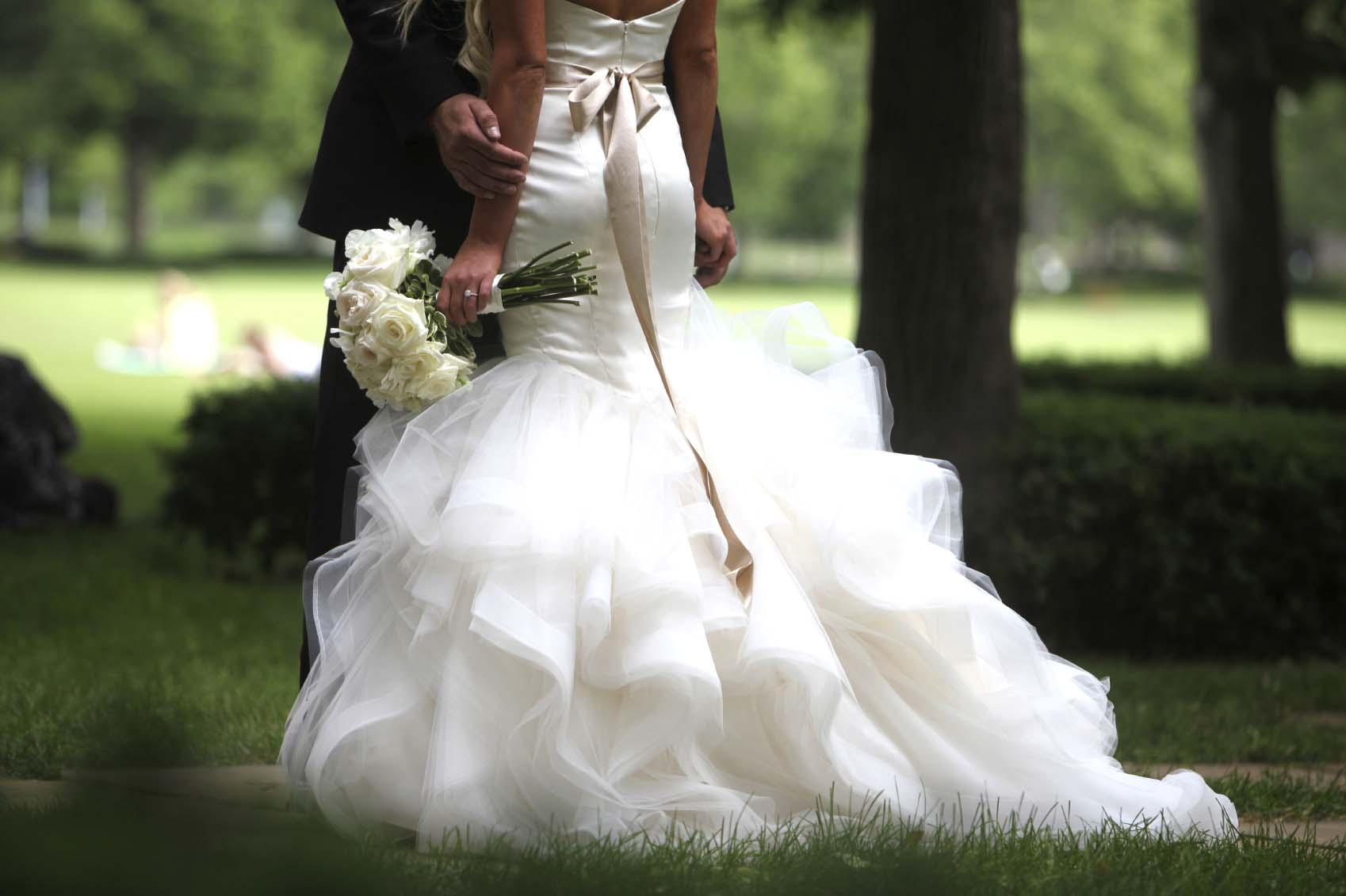 wearing a preloved wedding gown on your wedding day