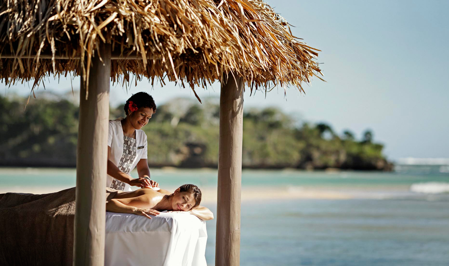 Fiji-Honeymoon-Massage