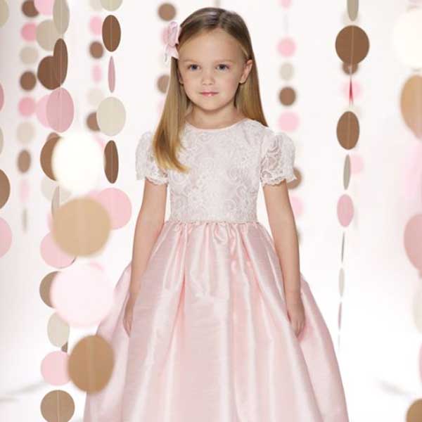 Flower girl dress by Carmen-Creation