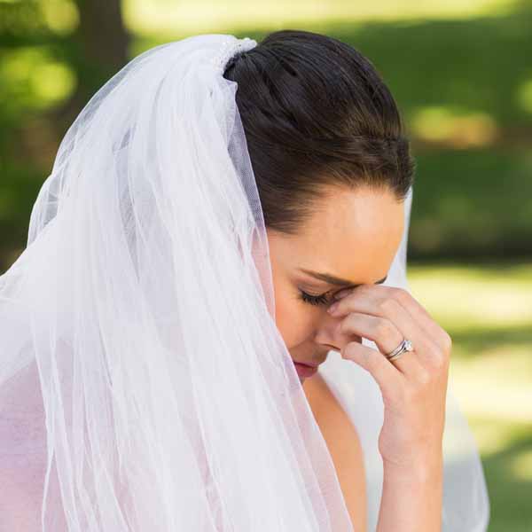 sad disappointed bride THUMB