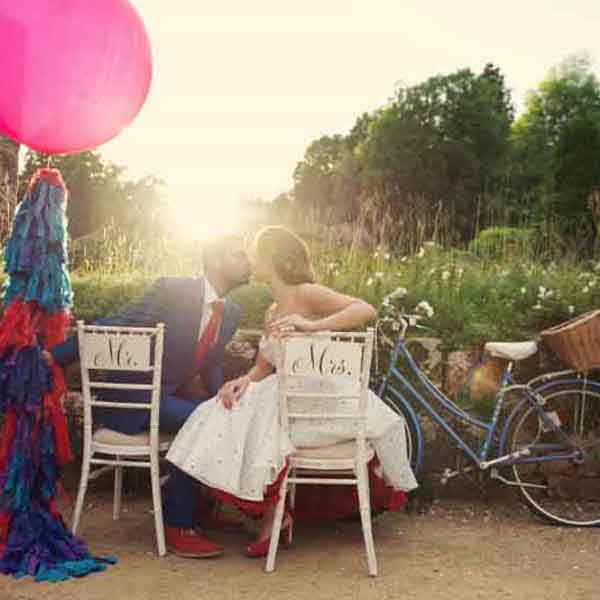use balloons in wedding3 900x599 THUMB
