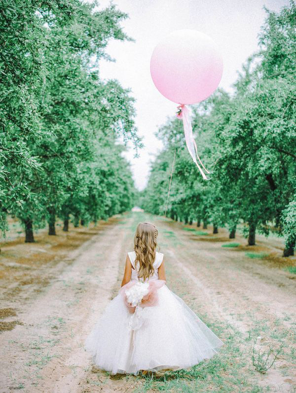 use-balloons-in-a-wedding