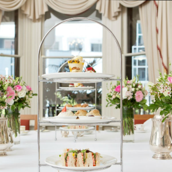 UnitedServicesClubfeature