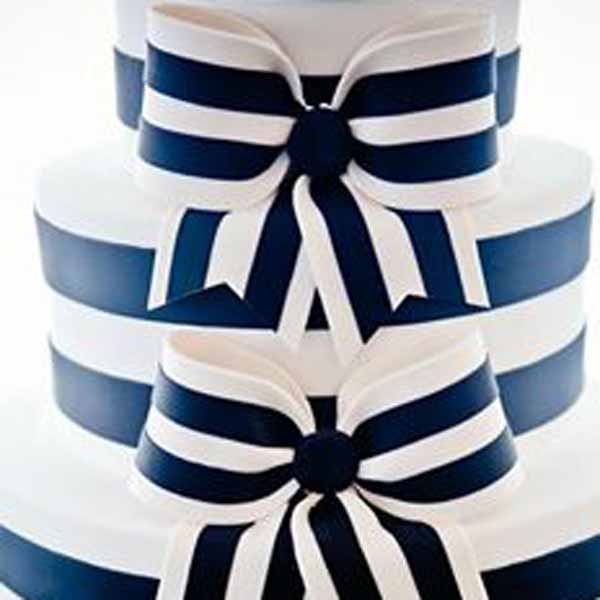 Black an white stripes wedding cake