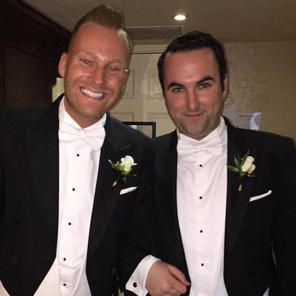 Easy Weddings Grooms wedding dance thumb