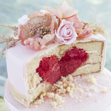 20 gorgeous wedding cakes 9 THUMB