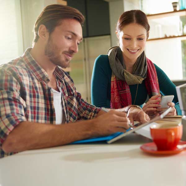 Easy Weddings spouse thumb1