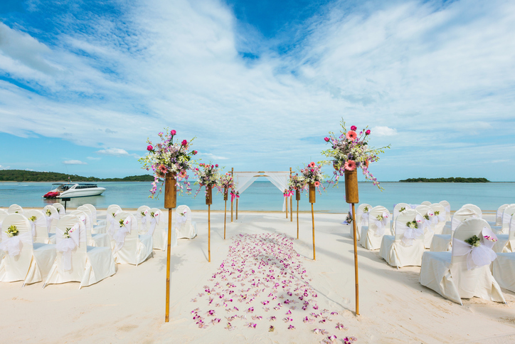 wedding flower setting