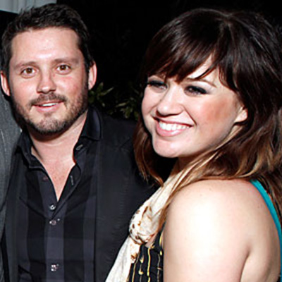 kelly clarkson engaged to brandon blackstock