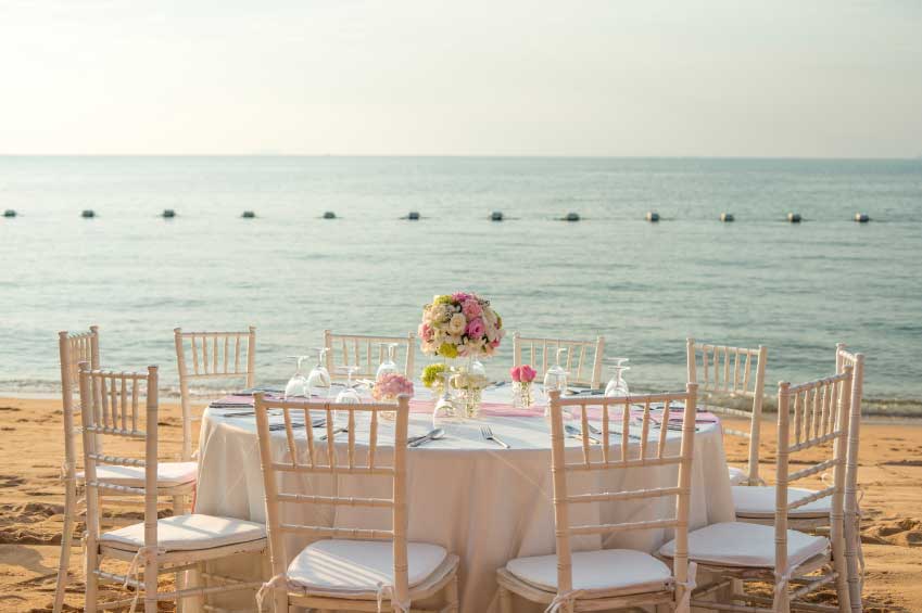 How to choose your seating arrangements at your wedding