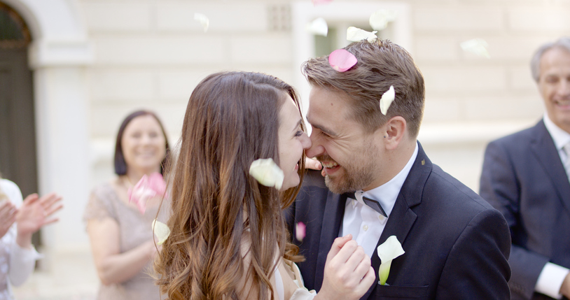 Wedding confetti bride and groom