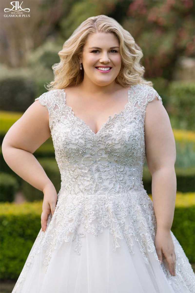 Wedding dresses shop for big tummy