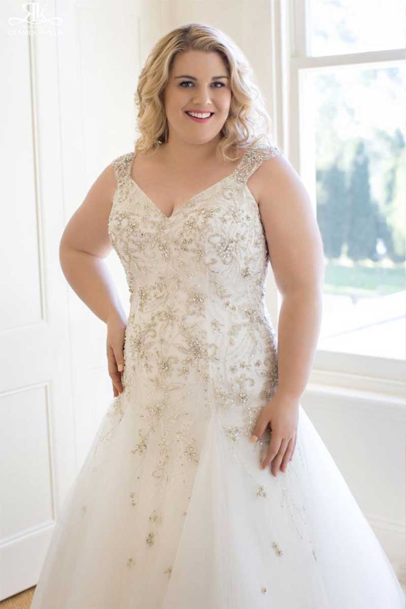 broad shoulders wedding dress