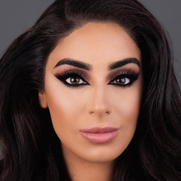 Dramatic eyes for brides