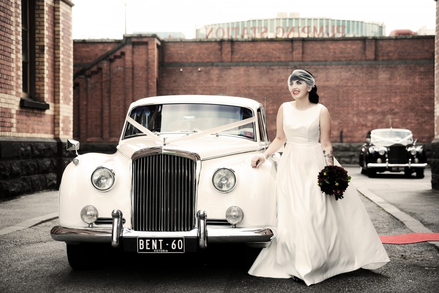 how to have a vintage wedding