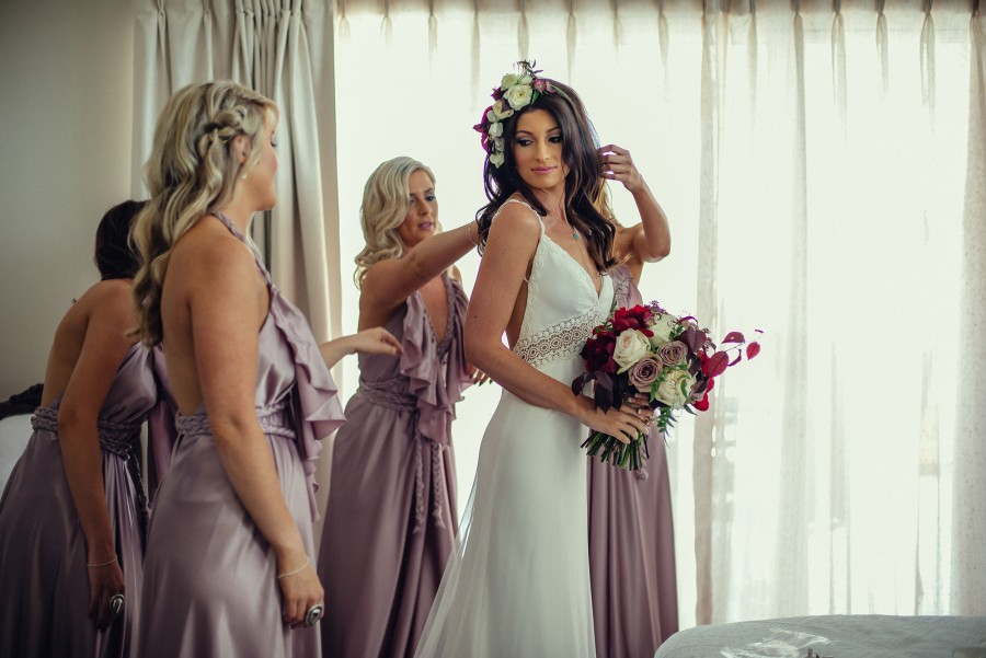 bridesmaids photos to take on wedding day