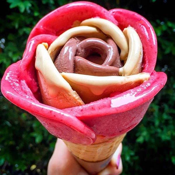 Gelato roses