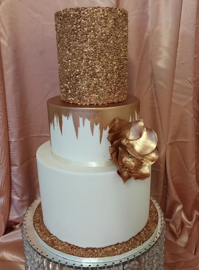 Gold Wedding Cakes 