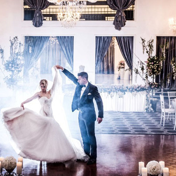 Vogue Ballroom Easy Weddings