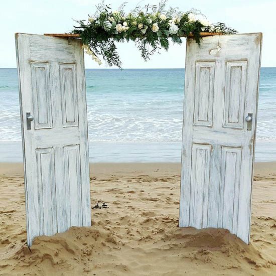 create stunning altar