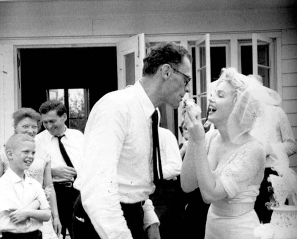 Marilyn Monroe married Arthur Millers on June 25, 1956.
