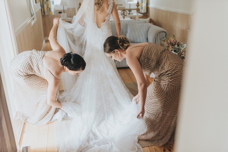 Your wedding dress questions answered by real experts