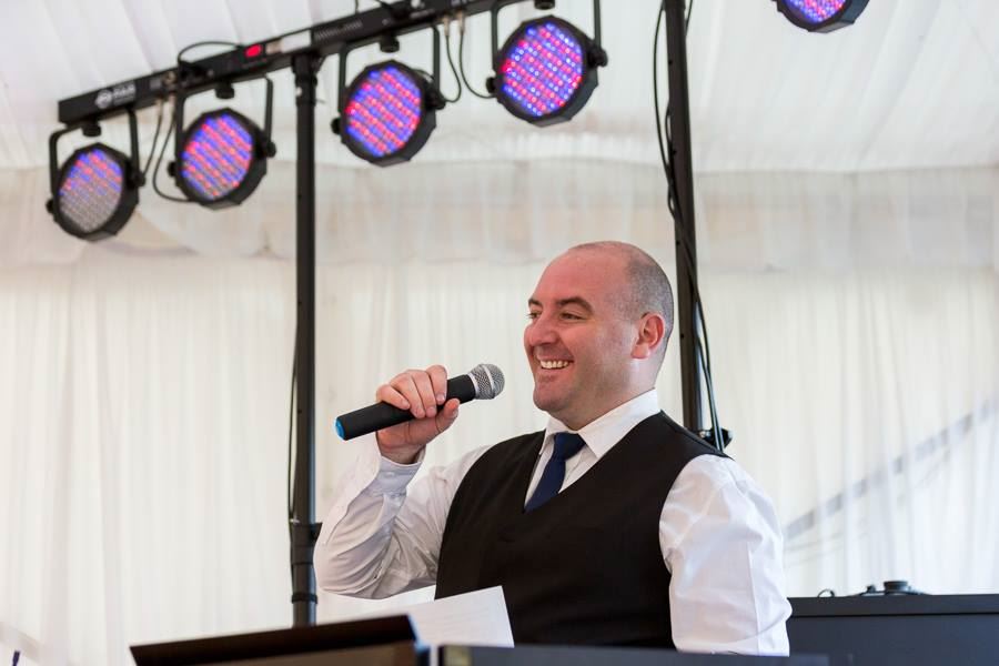 dj rhino, brisbane wedding music, brisbane wedding mc