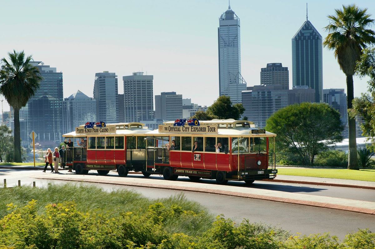 perth wedding cars, tram hire