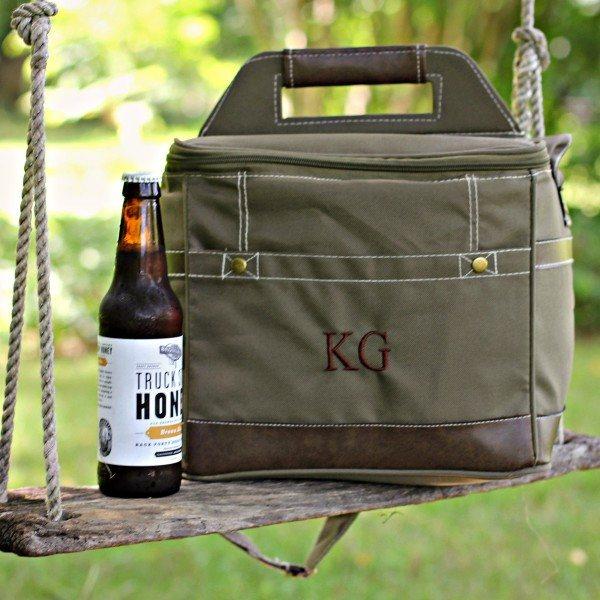 modern and personalised gifts for your groomsmen