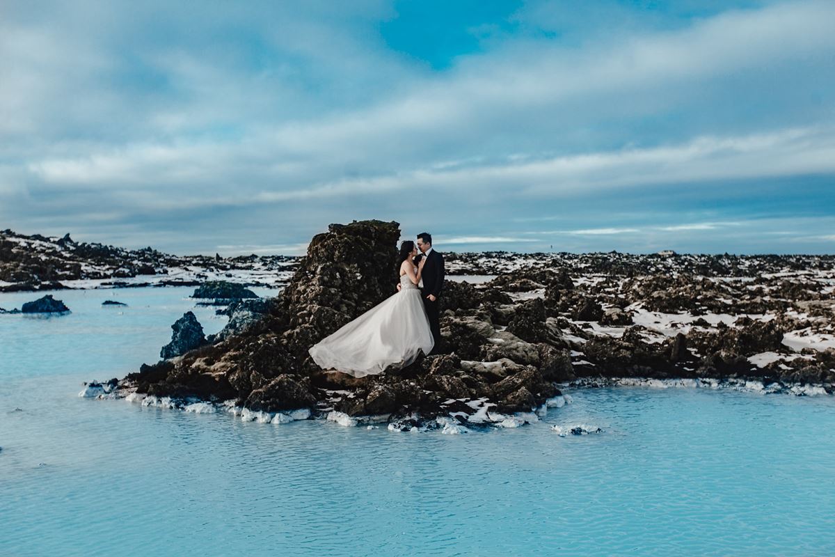 Why your wedding photography needs to tell a story