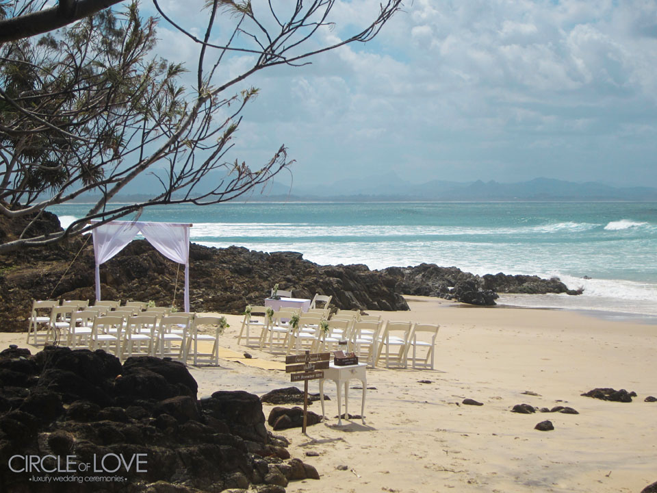 wategos beach, byron bay wedding ceremony locations