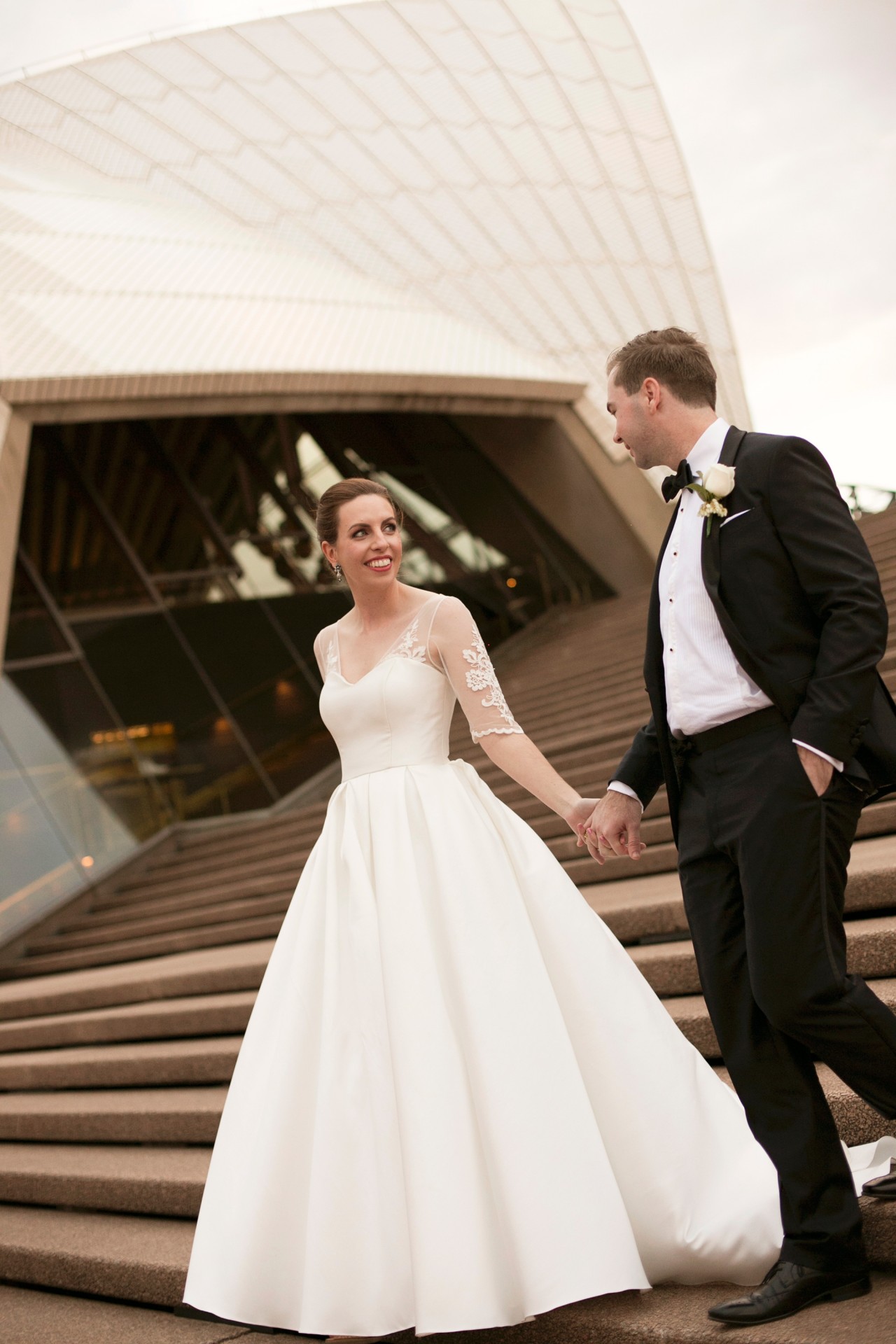 Patricia and Alex's guests felt like they were dancing on the city. Image: 