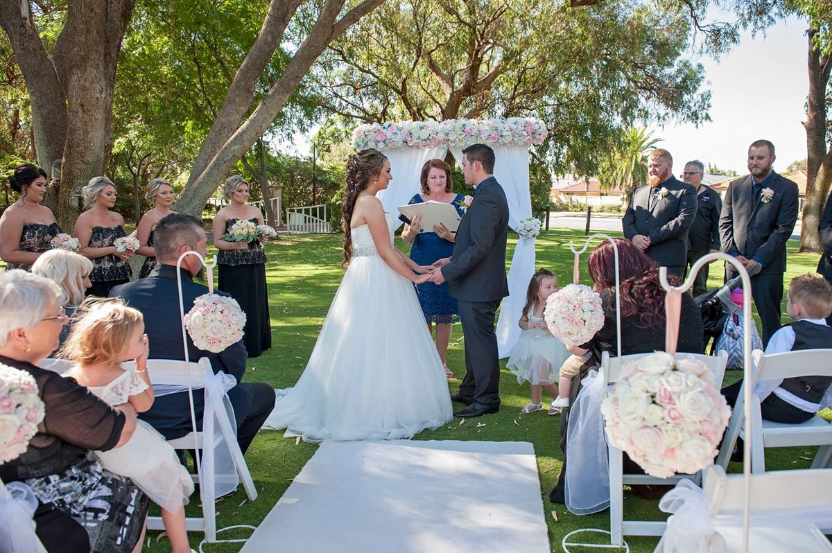 mandurah wedding venues, meadow springs golf and country club