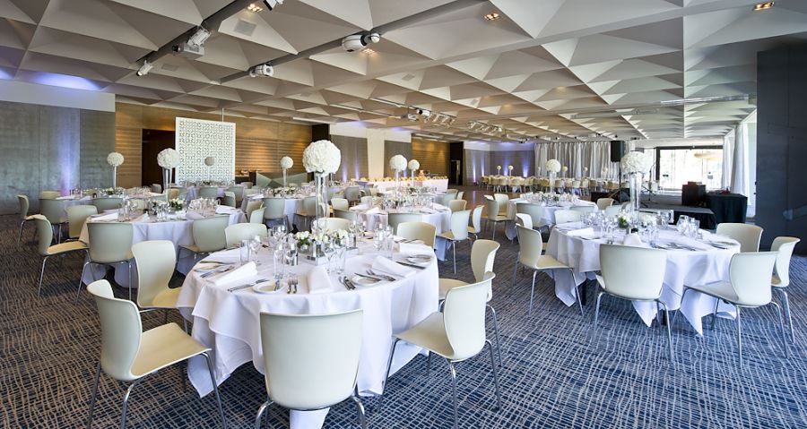 zinc at federation square - melbourne city wedding venues