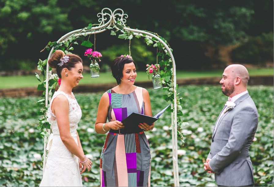 susan winters celebrant wollongong marriage celebrants