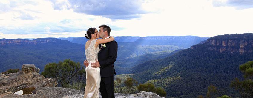 You'll love these 9 hotel wedding venues in the Blue Mountains the retreat at wisemans, hotel wedding venues blue mountains