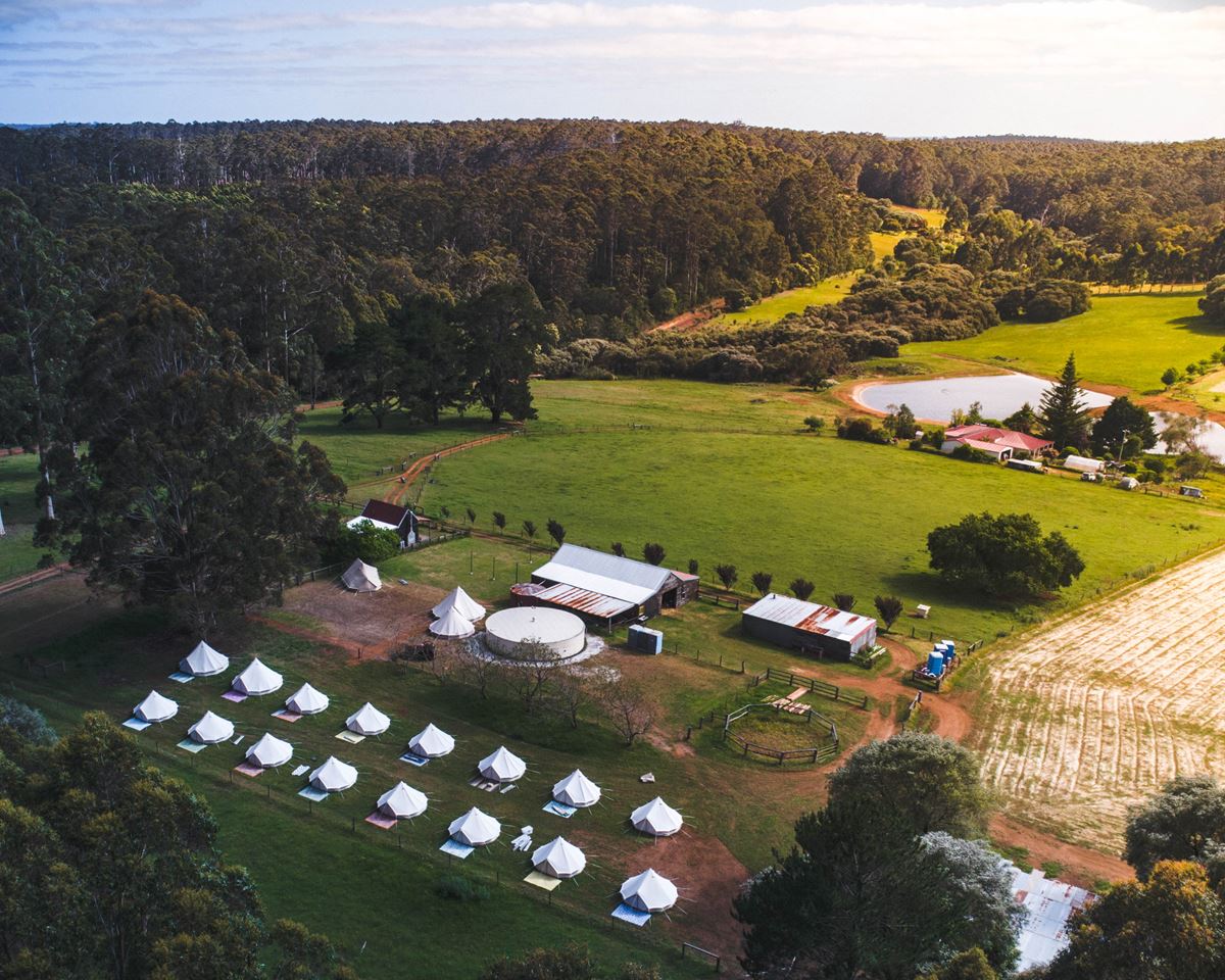 whispering woods pemberton, farm wedding venues australia