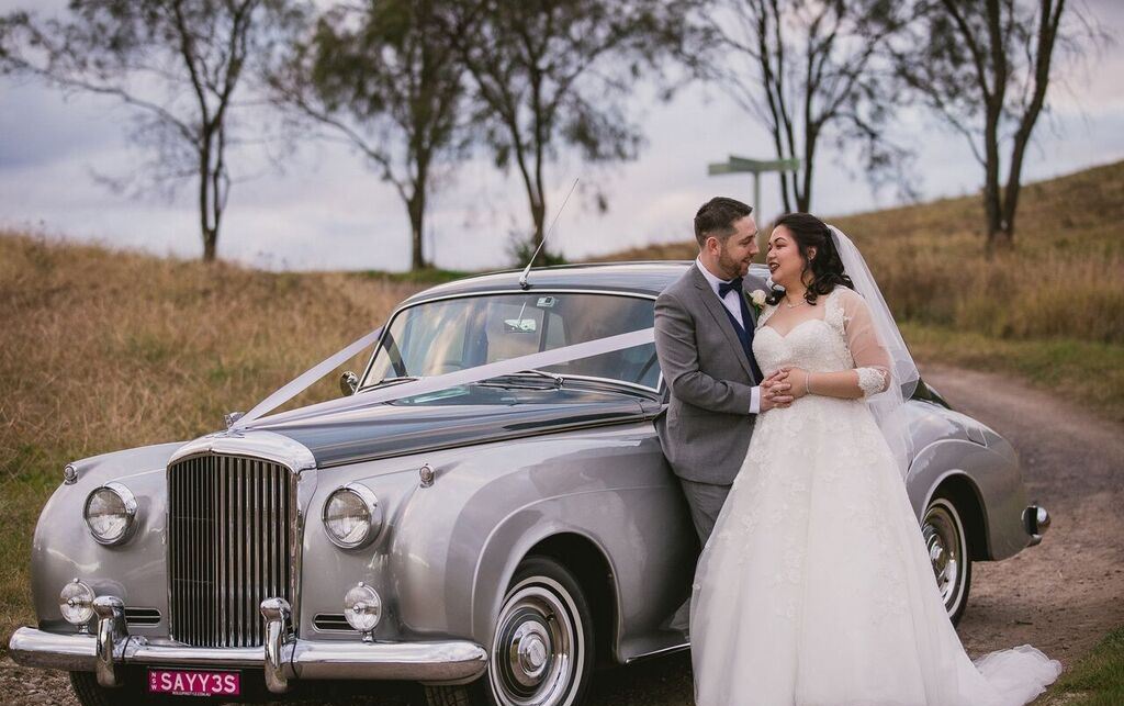 roll up in style, wedding car providers 